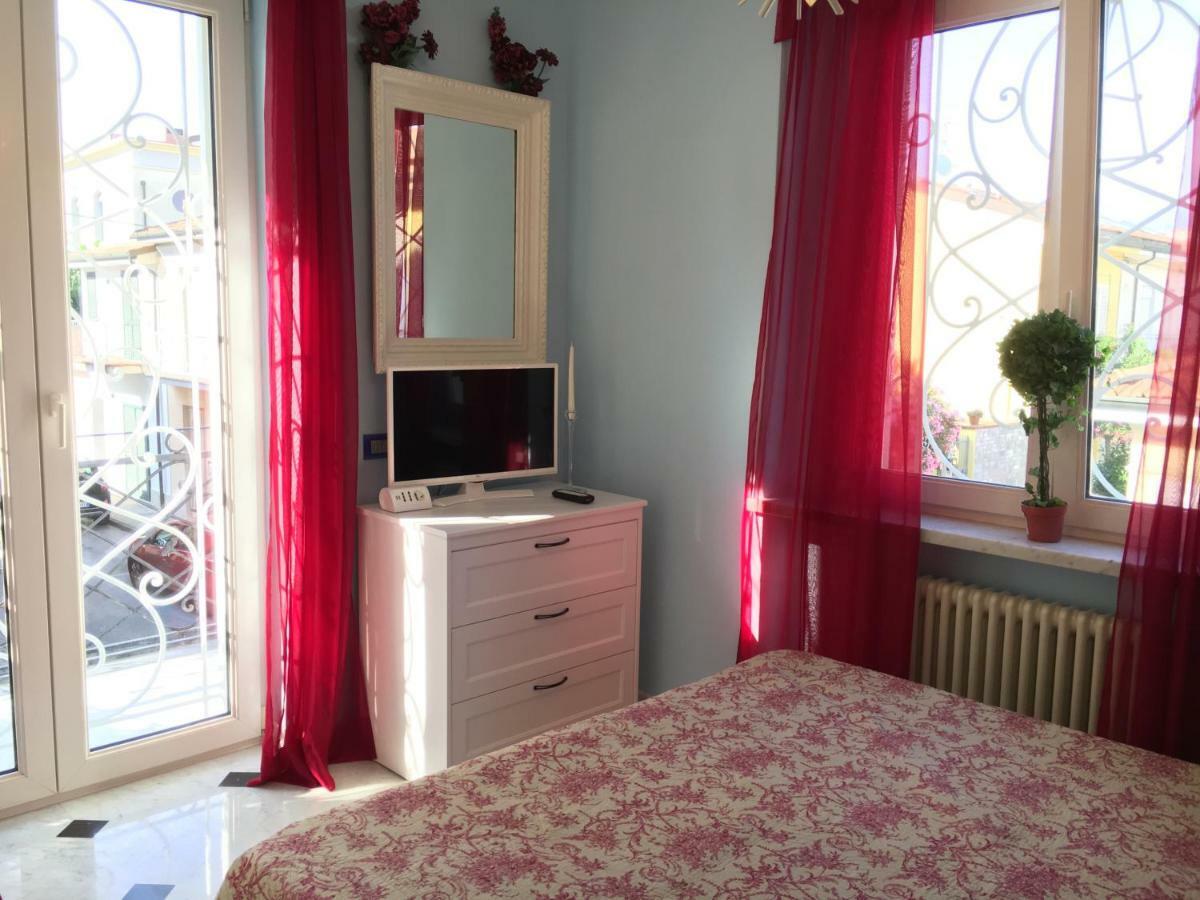 Rodeo Drive Apartment Viareggio Ngoại thất bức ảnh