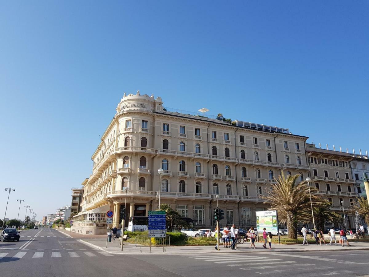 Rodeo Drive Apartment Viareggio Ngoại thất bức ảnh